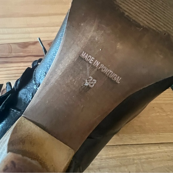 Unity in Diversity Whimsygoth Floral Appliqué Lace-up Heel Booties size 38 - Picture 9 of 13